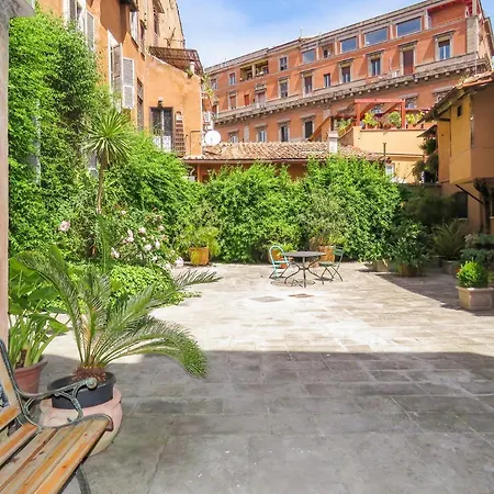 Casa Del Moro - Romantic Loft In Trastevere-3
